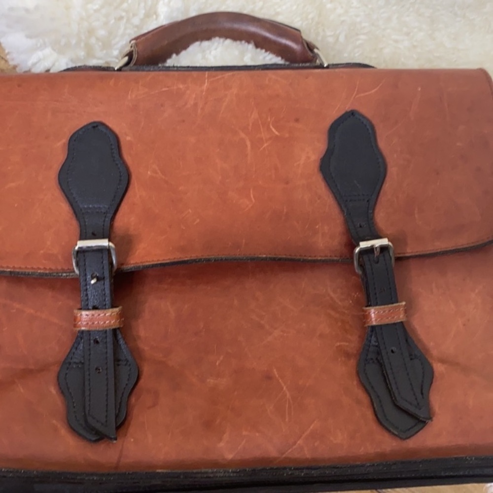 Leather‎ Briefcase - Picture 2 of 8